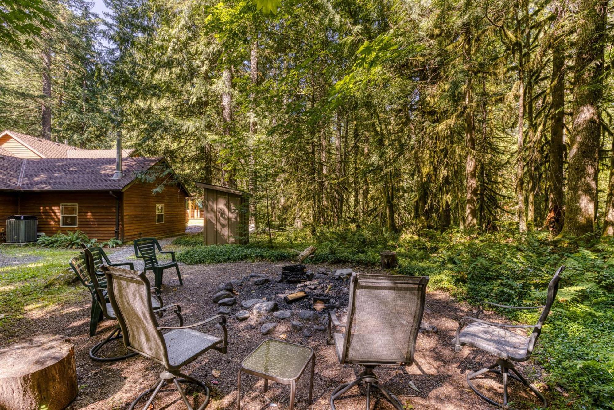 Salmon River Lodge Welches Esterno foto